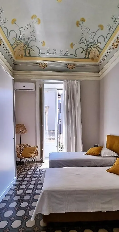 Ferienwohnung La Renaissance CTA Apartment